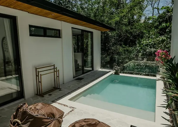 Villa Tamu 4 *