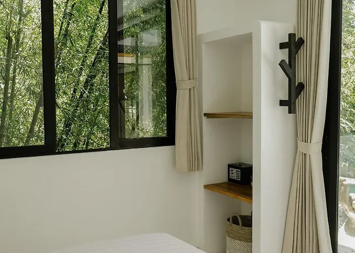 Tamu 4 Villa